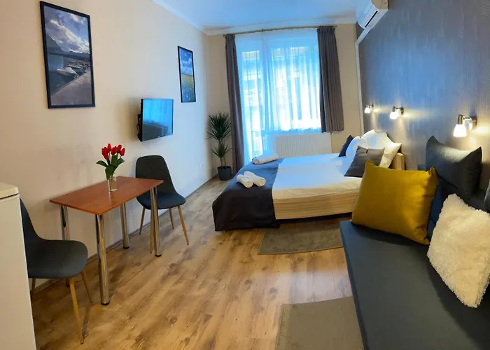 Angel's Vendeghaz * Eger