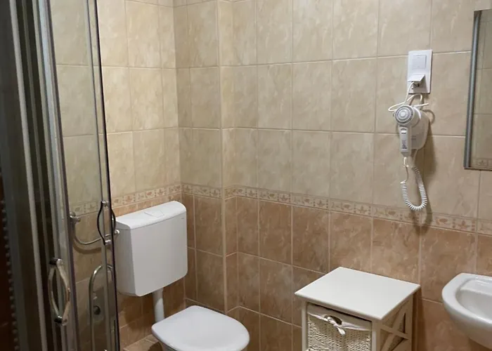 Angel's Vendeghaz Gasthuis Eger