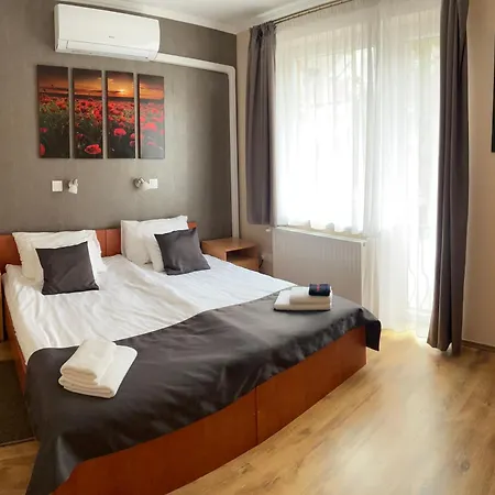 Angel's Vendeghaz * Eger